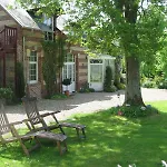 Bed & Breakfast Le Domaine Des Pres Du Hom 3*