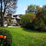 Bed & Breakfast Le Domaine Des Pres Du Hom 3*