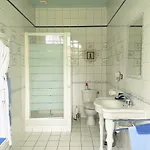 Le Domaine Des Pres Du Hom Bed & Breakfast