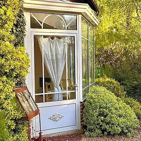 Le Domaine Des Prés Du Hom Bed and breakfast 3*