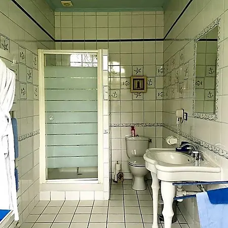 Le Domaine Des Prés Du Hom Bed and breakfast Bézu-Saint-Éloi