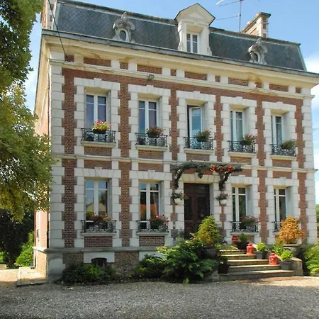 Couette-café Le Domaine Des Prés Du Hom 3*