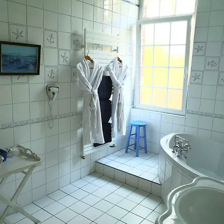 Le Domaine Des Prés Du Hom Bed & Breakfast Bézu-Saint-Éloi