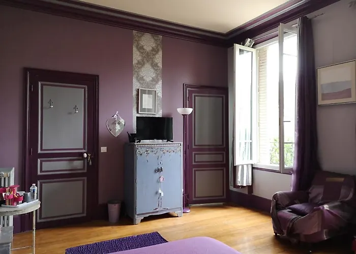 Le Domaine Des Pres Du Hom Отель типа 