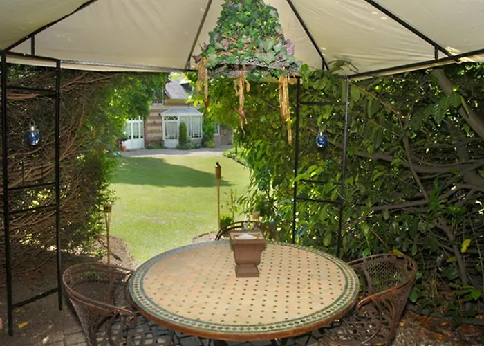 Le Domaine Des Pres Du Hom 3*